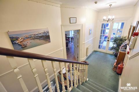 Guest house for sale, Victoria Street, Tenby