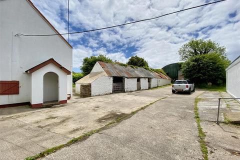 undefined, Llanteg, Narberth