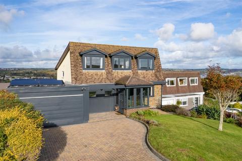 4 bedroom detached house for sale, Bevelin Hall, Saundersfoot