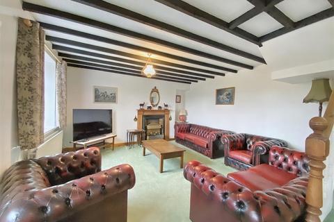 6 bedroom cottage for sale, St. Florence, Tenby