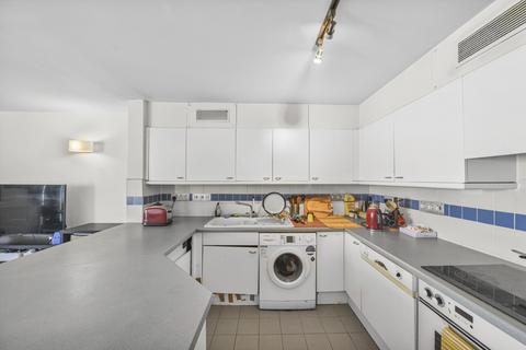 1 bedroom apartment for sale, Kensington Gardens Square, Kensington, W2