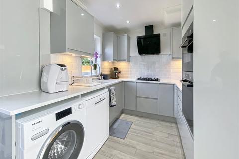 1 Lakeside Close, Sidcup, DA15 9PW
