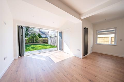 10 The Turnways, Leeds, LS6 3DU