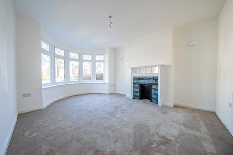 10 The Turnways, Leeds, LS6 3DU