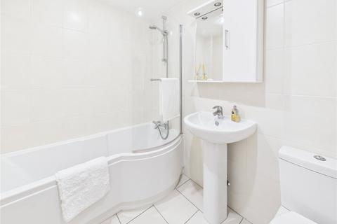 2 bedroom apartment for sale, Barkleys Hill, Bristol BS16