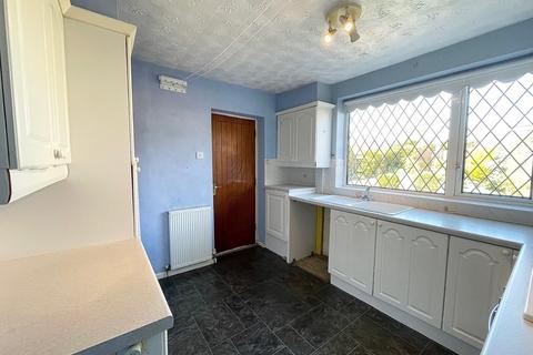 32 Harcles Drive, Ramsbottom, Bury, BL0 9UE