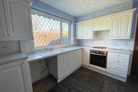 32 Harcles Drive, Ramsbottom, Bury, BL0 9UE