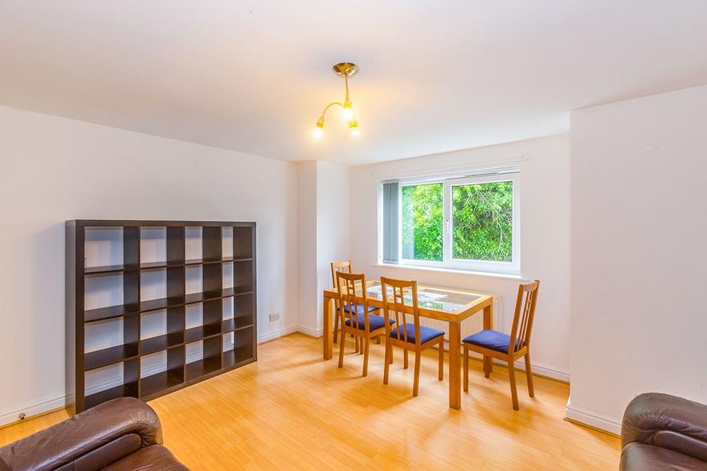 Apartment in Manchester - View 3
