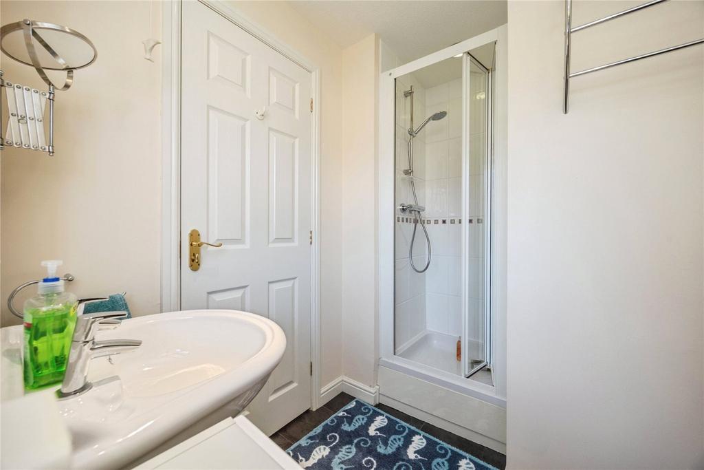 En-Suite 2