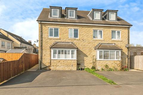 5 bedroom semi-detached house for sale, York Road, West Yorkshire WF12