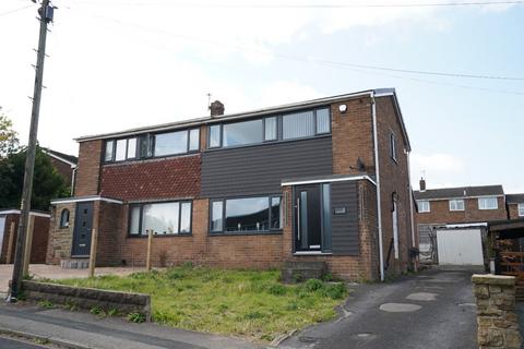3 bedroom semi-detached house for sale, Littlefield Grove, West Yorkshire WF5