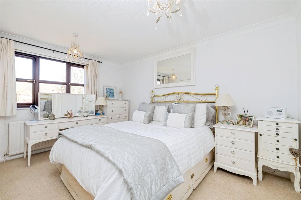 Main Bedroom