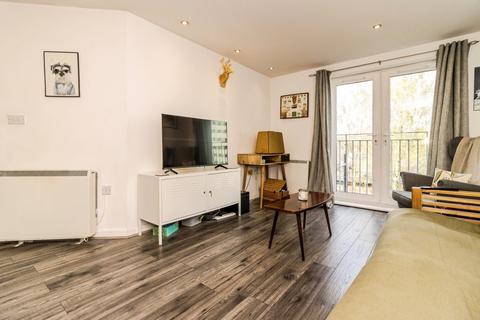 undefined, Elmira Way, Salford M5