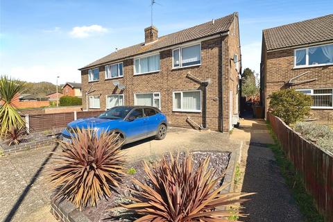 2 bedroom flat for sale, Woodfield Avenue, Lincolnshire LN6
