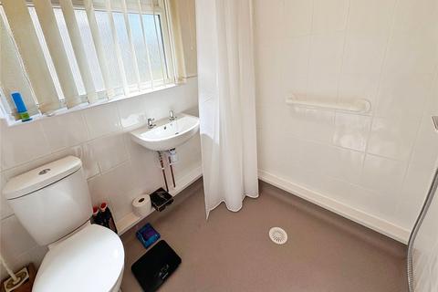 2 bedroom flat for sale, Woodfield Avenue, Lincolnshire LN6
