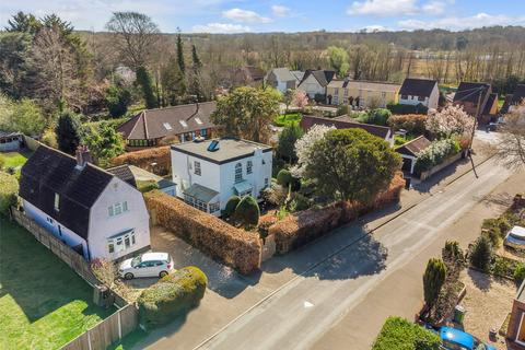 3 bedroom detached house for sale, School Avenue, Norwich NR7