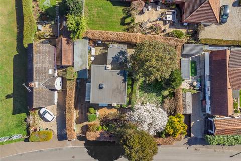 3 bedroom detached house for sale, School Avenue, Norwich NR7