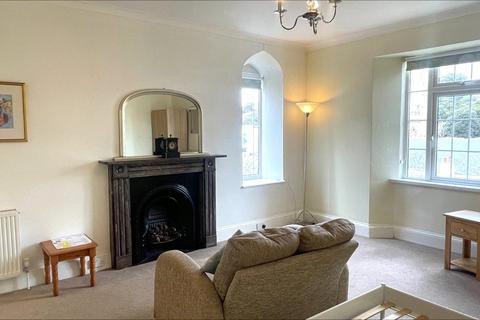 1 bedroom flat to rent, Meadfoot Road, Devon TQ1