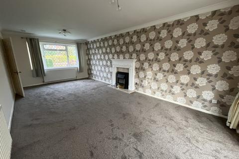 4 bedroom detached house to rent, Highfield Road, North Thoresby. DN36 5RT