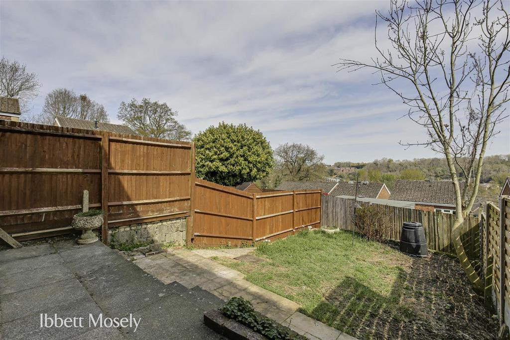 18 Garden.jpg