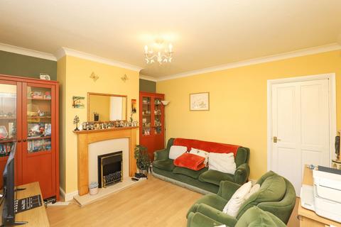 12 Mayfield Road, Chesterfield, S40 3AJ