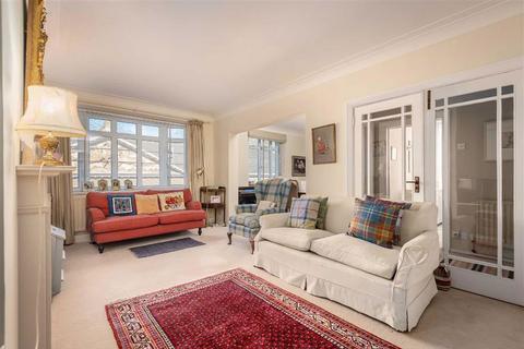 3 bedroom flat for sale, Palace Street, London SW1E