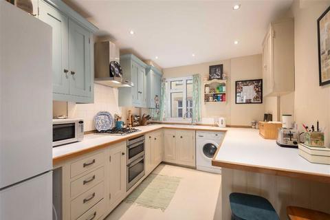 3 bedroom flat for sale, Palace Street, London SW1E
