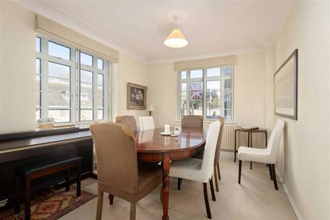 3 bedroom flat for sale, Palace Street, London SW1E