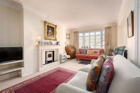 3 bedroom flat for sale, Palace Street, London SW1E