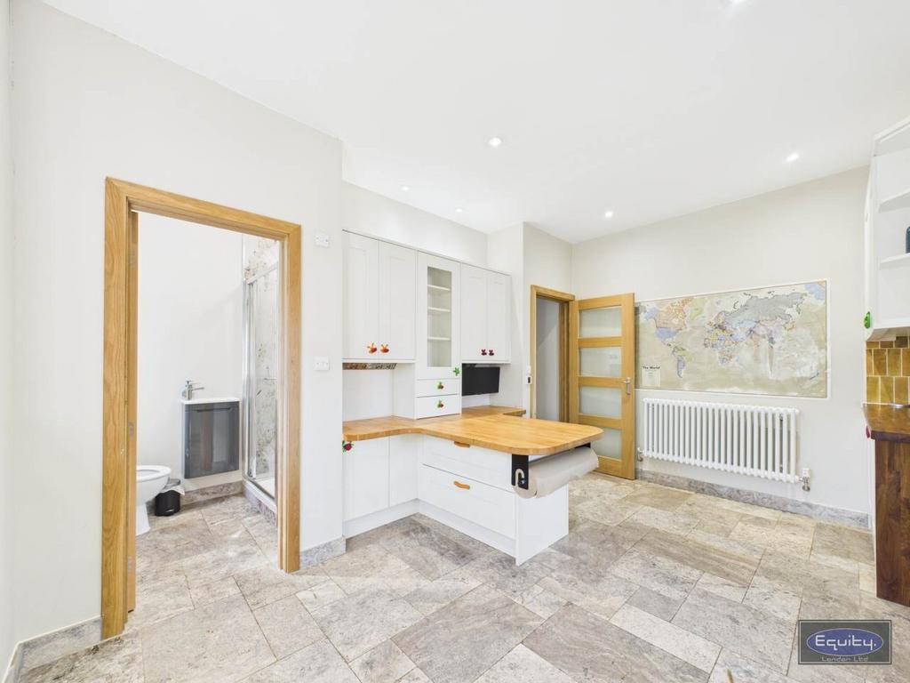 Breakfast Room