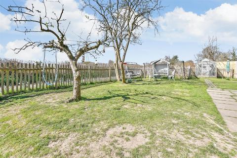 4 bedroom detached house for sale, Coach Road, Egerton, Ashford, Kent