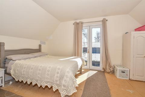 4 bedroom detached house for sale, Coach Road, Egerton, Ashford, Kent