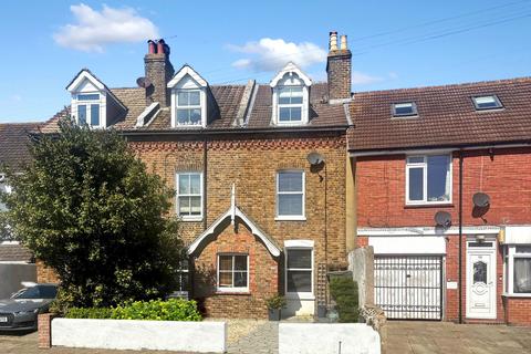 3 bedroom terraced house for sale, Thurlow Road, Worthing BN11 2JB