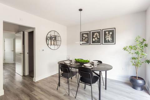 2 bedroom townhouse for sale, Beckingsale Court, Normal Terrace, Cheltenham , GL50