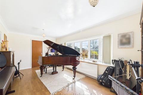 4 bedroom detached house for sale, Netherton Drive, Cheshire WA6