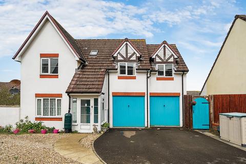 32 Thornton Close, Bideford, EX39 3ND