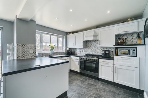 32 Thornton Close, Bideford, EX39 3ND