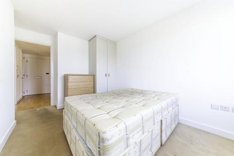 2 bedroom apartment to rent, Dakota Building, London SE13