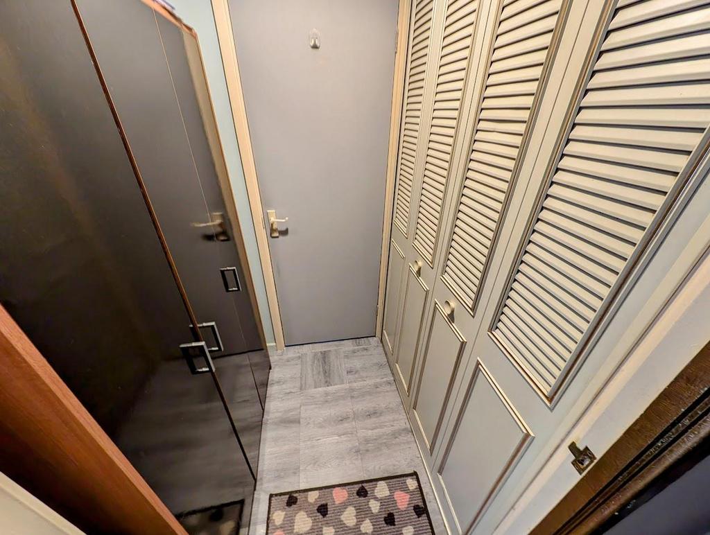 59 Home Orchard inner hall.jpg
