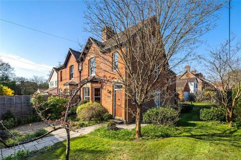 4 bedroom semi-detached house for sale, Coxcombe Lane, Chiddingfold, Godalming, Surrey, GU8