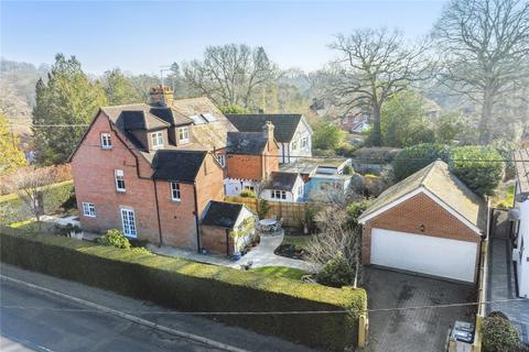 undefined, Coxcombe Lane, Chiddingfold, Godalming, Surrey, GU8