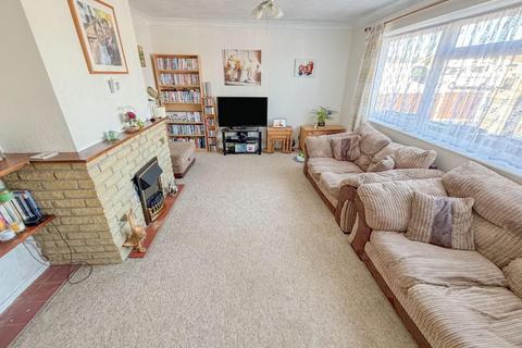 3 bedroom detached bungalow for sale, Nightingale Lane, Feltwell IP26