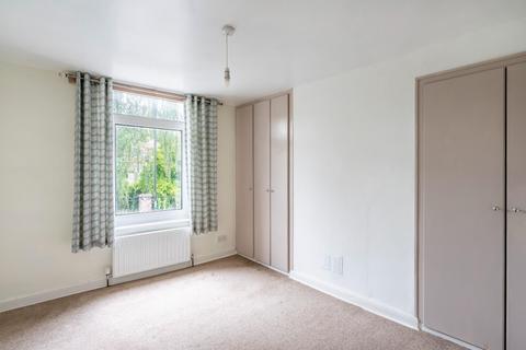 70 Cemetery Road, York, YO10 5AJ