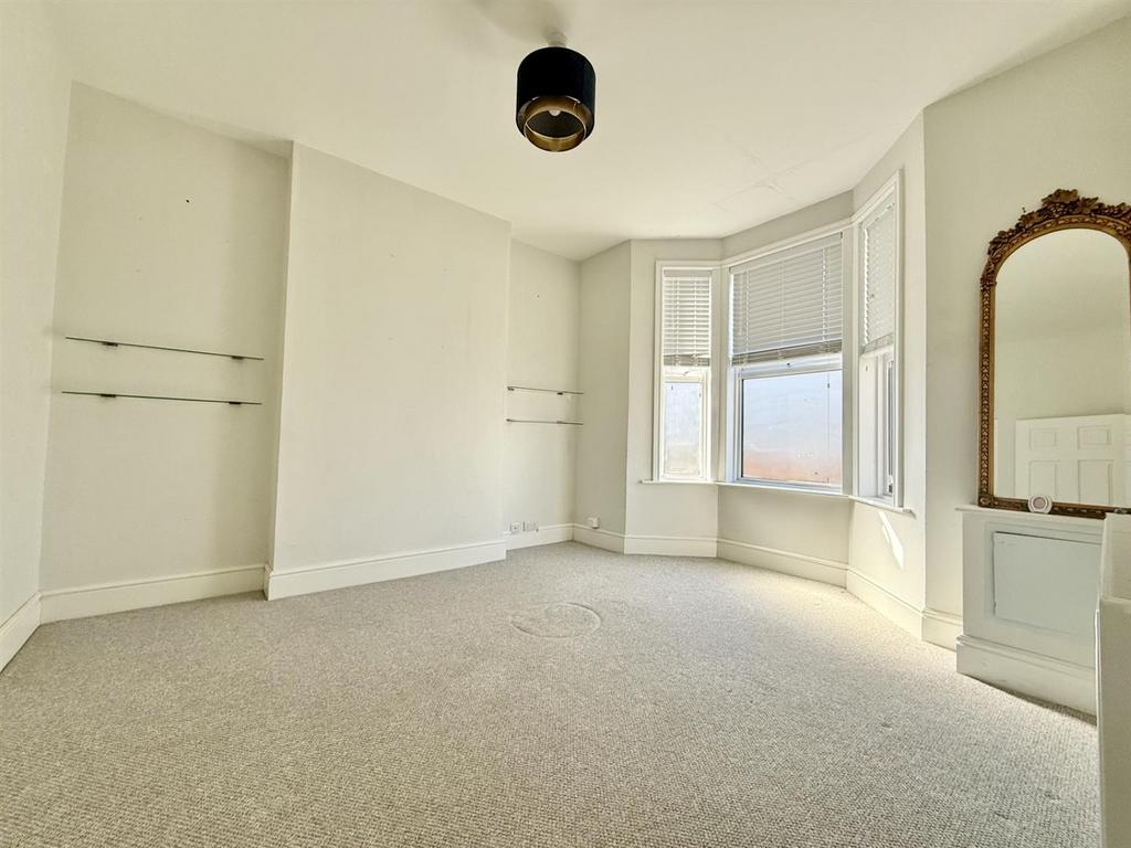 Lounge.jpg