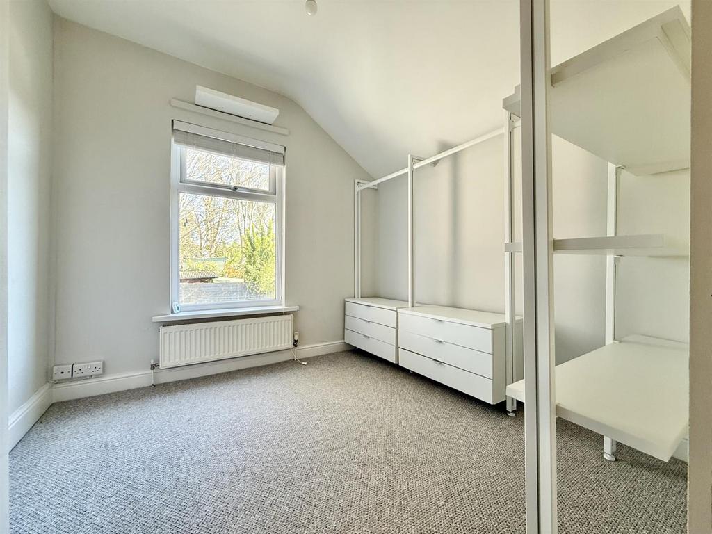 Bedroom3.jpg