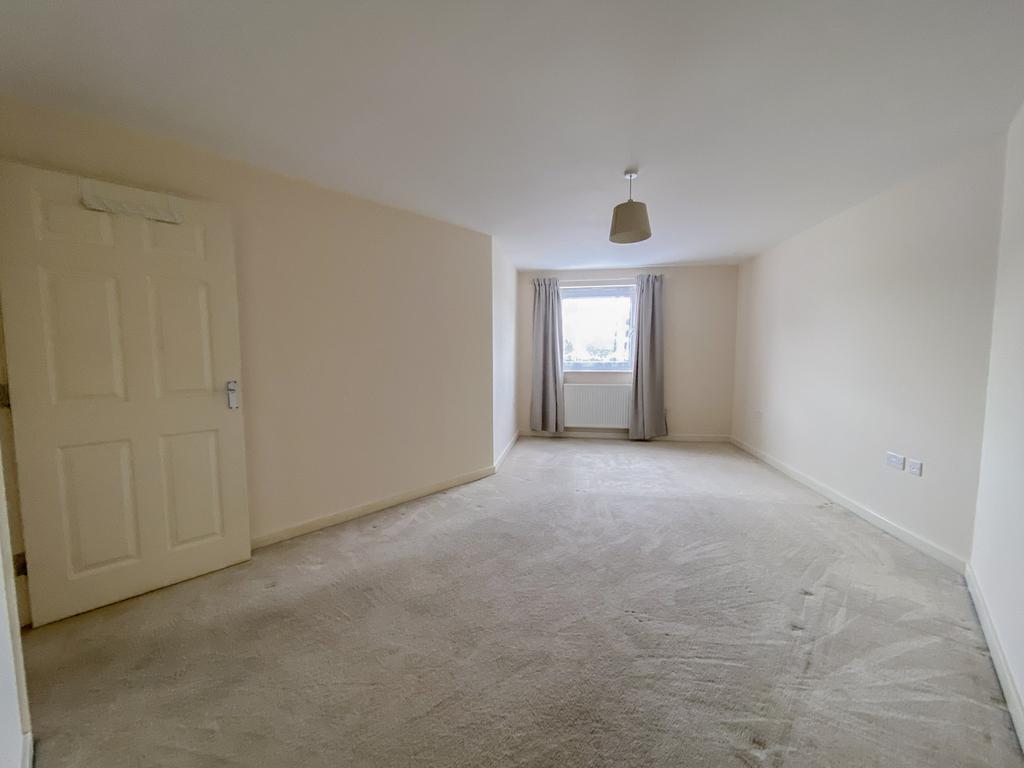 143 Tork- Bedroom T202503311130.jpg