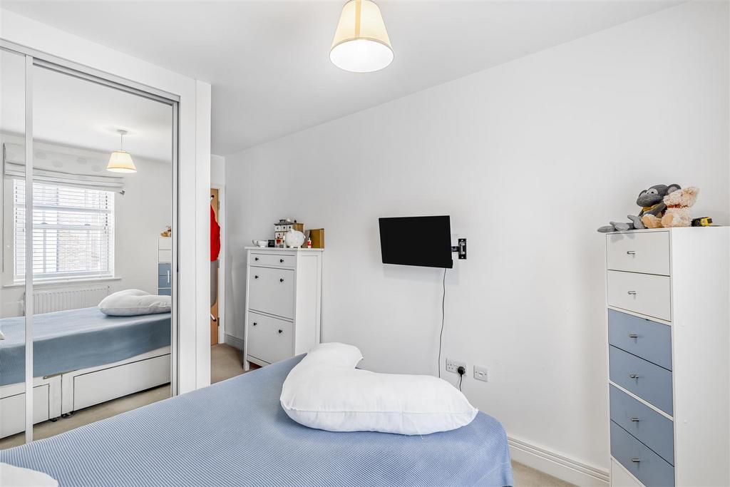 9 Holford Way-8.jpg