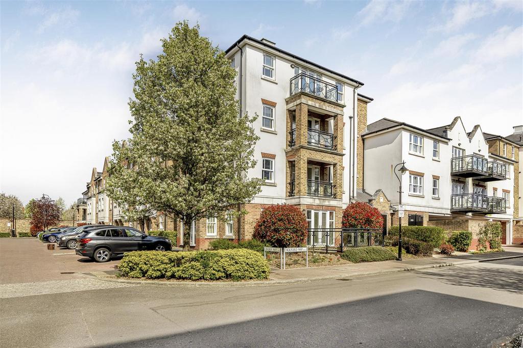 9 Holford Way-15.jpg