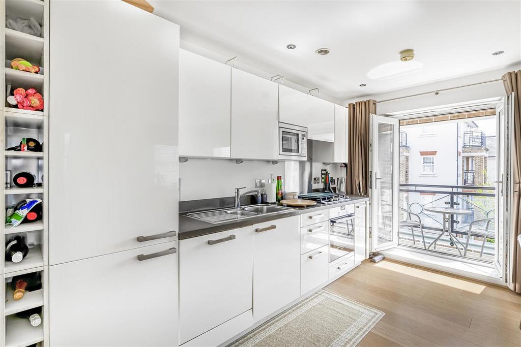 9 Holford Way-6.jpg