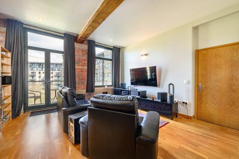 2 bedroom flat for sale, Old Mill, Salts Mill Road, West Yorkshire, Shipley, BD17